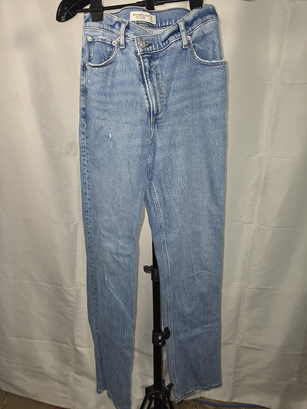 Retro Abercrombie & Fitch Light Blue Straight-Leg Jeans Wardrobe Staple Normcore